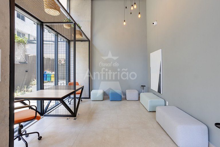 Arraso de apê na Frei Caneca com ar condicionado