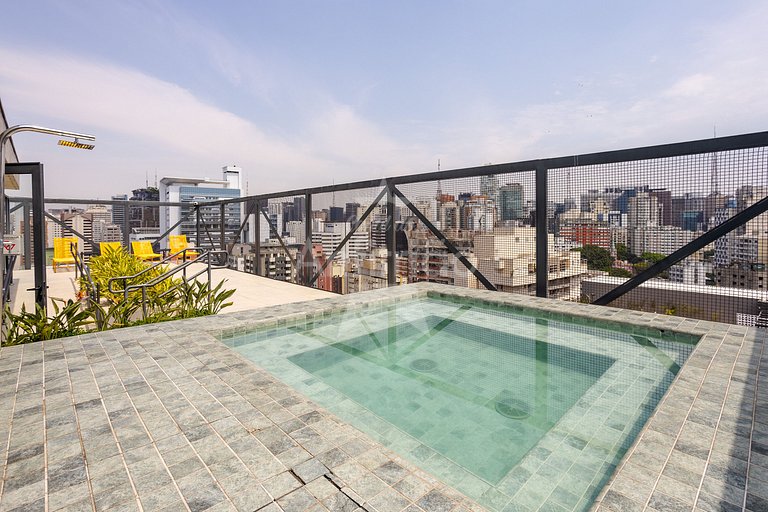 Arraso de apê na Frei Caneca com ar condicionado