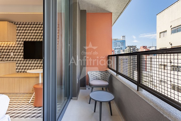 Arraso de apê na Frei Caneca com ar condicionado