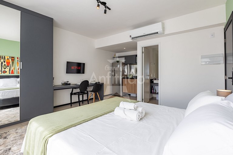 Apê tudo a pé 13º andar com ar condicionado