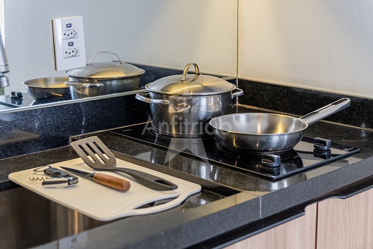 Apê tudo a pé 13º andar com ar condicionado