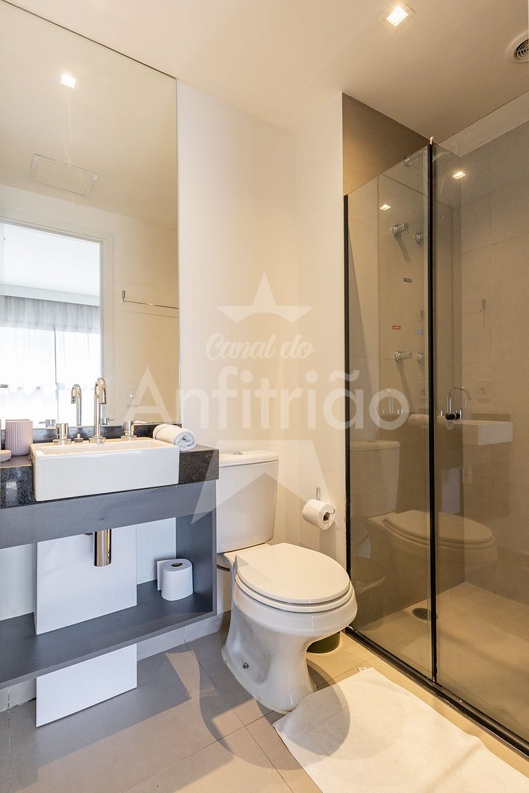 Apê tudo a pé 13º andar com ar condicionado