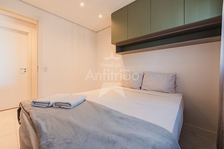 Apê 20º andar, vista da cidade em resort com A/C